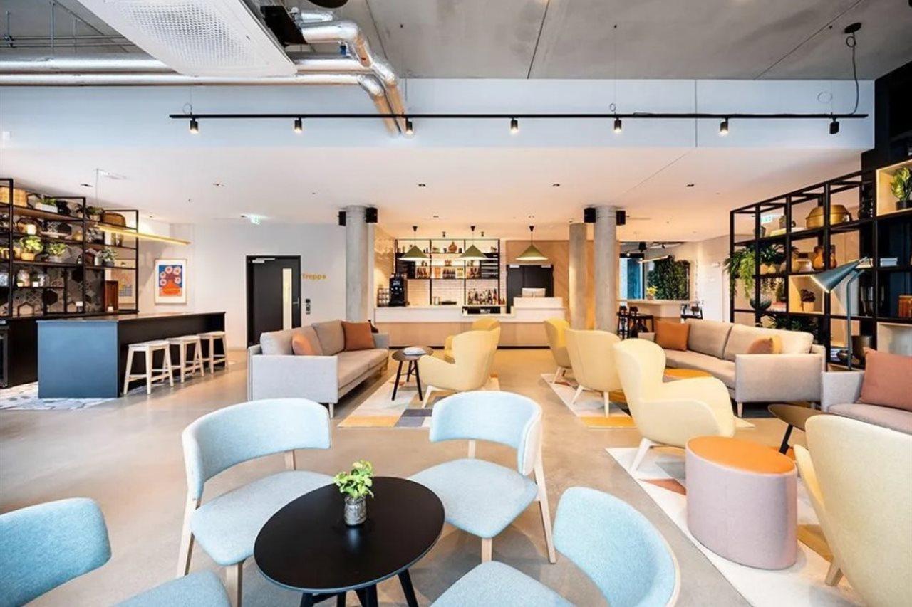 Staycity Aparthotels Frankfurt Airport Frankfurt am Main Bagian luar foto